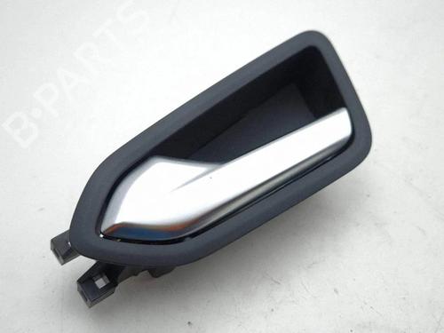 Used Rear left interior door handle Rear left interior door handle RENAULT CAPTUR II (HF_) TCe 100 (HFMT) (101 hp) 40193179 40193179