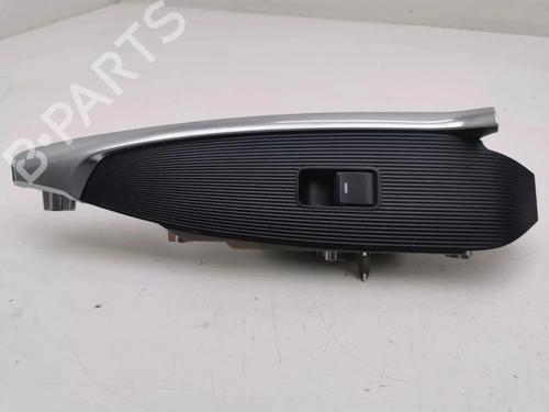 Used Left front window switch Left front window switch 33914846 33914846