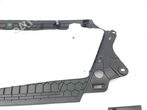 Middle console CITROËN C5 AIRCROSS (A_) 1.2 PureTech 130 (ARHNSJ) | BP28905429I22