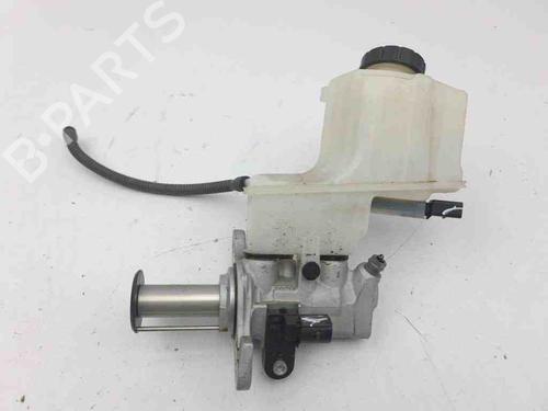 Used Brake master cylinder VW T-ROC (A11, D11) 1.5 TSI (150 hp) 28905855