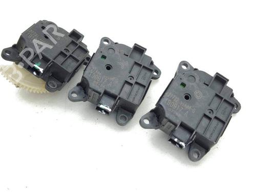 Elektronisk modul NISSAN NAVARA (D22) 3.0 TD 4x4 | BP28884013M83 