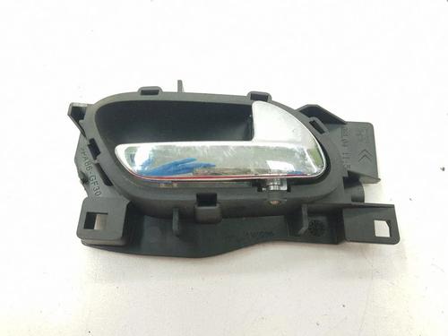Used Rear right interior door handle Rear right interior door handle 38245324 38245324