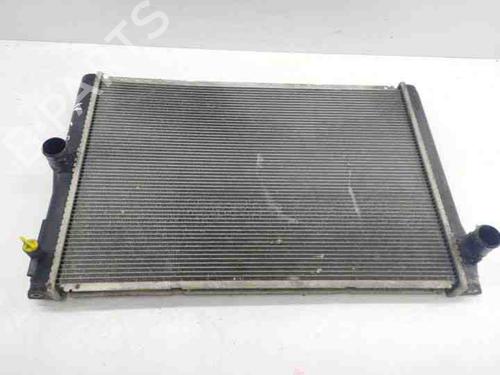 Used Water radiator TOYOTA AURIS (_E18_) 1.4 D-4D (NDE180_, NDE180R) (90 hp) 28850917