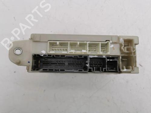 Fuse box LEXUS IS II (_E2_) 220d (ALE20) | BP33256449E1 - Image 4