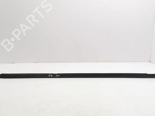 Used Door moulding trim KIA CARENS I MPV (FC, FJ) 2.0 CRDi (140 hp) 28889729