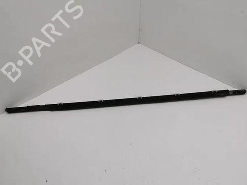 Door moulding trim HYUNDAI i40 I (VF) 1.7 CRDi | BP28846031C150 