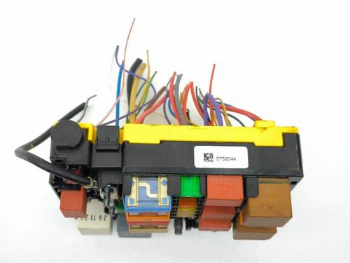 Fuse box CITROËN C5 AIRCROSS (A_) 1.2 PureTech 130 (ARHNSJ) | BP38279317E1 - Image 5