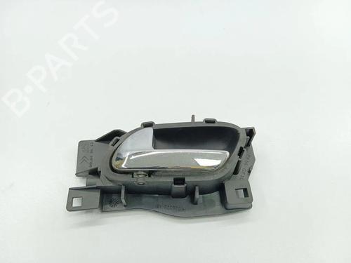 Used Front left interior door handle Front left interior door handle 36064911 36064911