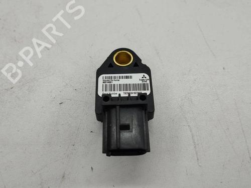 Elektronisk sensor PEUGEOT 4007 (VU_, VV_) 2.2 HDi (156 hp) 28875301