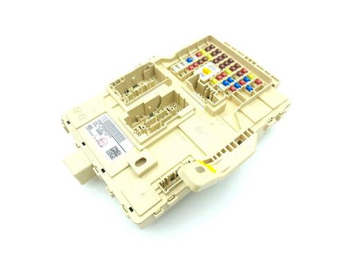 Used Fuse box Fuse box 33865384 33865384