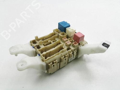 Used Fuse box Fuse box 38247166 38247166