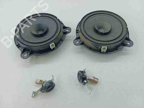 Used Electronic module NISSAN X-TRAIL II (T31) 2.0 dCi 4x4 (150 hp) 28845202