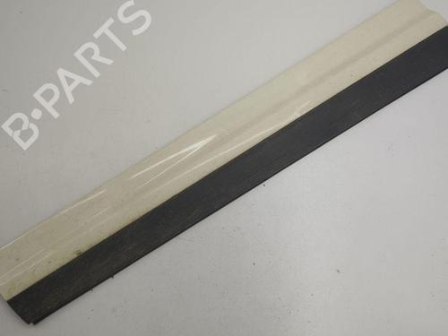 Used Door moulding trim PORSCHE CAYENNE (92A) 3.0 Diesel (239 hp) 28896664