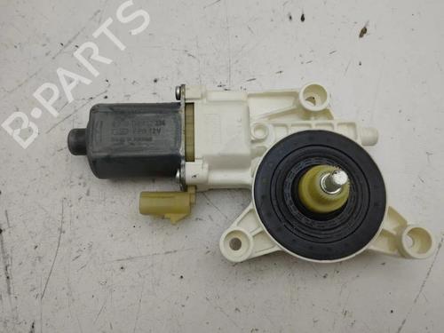 Used Right rear window motor Right rear window motor 28899491 28899491
