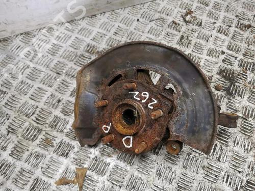 Used Right front steering knuckle Right front steering knuckle 36176625 36176625