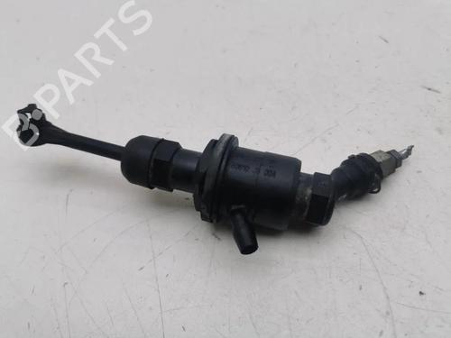 Used Clutch slave cylinder Clutch slave cylinder 28893884 28893884