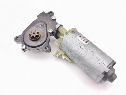 Used Electronic module Electronic module VW PHAETON (3D1, 3D2, 3D3, 3D4, 3D6, 3D7, 3D8, 3D9) 3.0 V6 TDI 4motion (240 hp) 40013967 40013967
