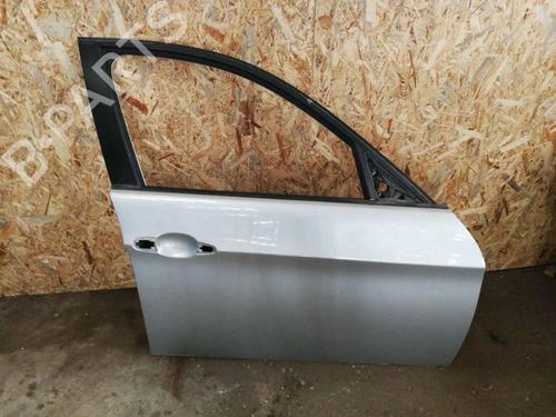 Used Right front door Right front door 33636318 33636318
