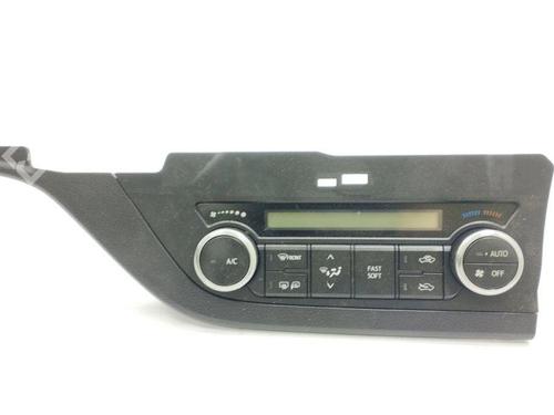 Used Electronic module TOYOTA AURIS (_E18_) 1.4 D-4D (NDE180_, NDE180R) (90 hp) 28903311