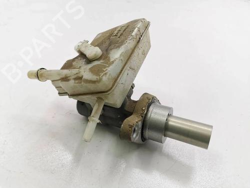 Used Brake master cylinder Brake master cylinder 33259012 33259012