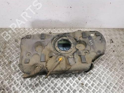 Benzintank Benzintank 33865228 33865228