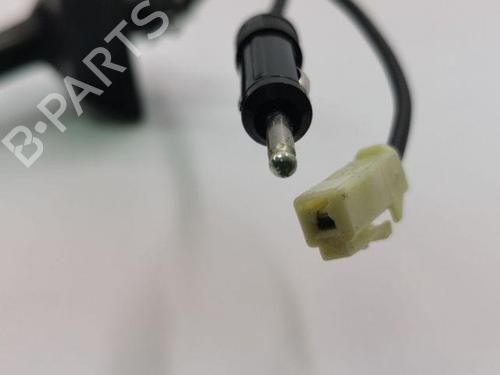 Antenna/Base MITSUBISHI OUTLANDER II (CW_W) 2.2 DI-D 4WD | BP28847644C140 