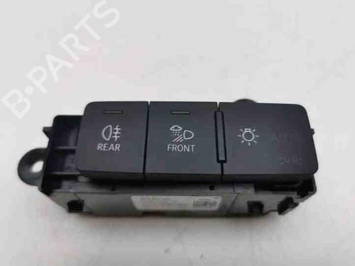 Used Switch AUDI A1 Sportback (8XA, 8XF) 1.0 TFSI (95 hp) 28857428