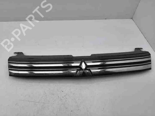Grill MITSUBISHI OUTLANDER II (CW_W) 2.0 4WD (147 hp) 28858810