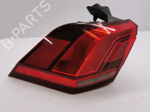 Used Left taillight VW TIGUAN (AD1, AX1) 1.5 TSI (131 hp) 28898233