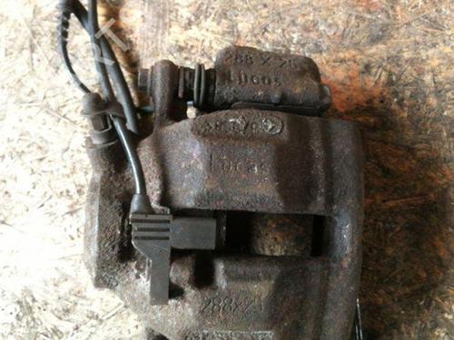 Right front brake caliper MERCEDES-BENZ C-CLASS (W203) C 180 Kompressor (203.046) | BP28868154M104