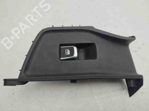 Used Right rear window switch AUDI Q2 (GAB, GAG) 35 TFSI (150 hp) 28861111