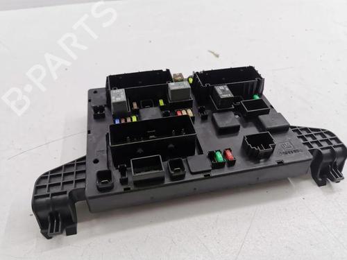 Fuse box OPEL ASTRA J (P10) 2.0 CDTI (68) | BP36213190E1 - Image 4