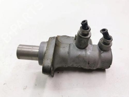 Used Brake master cylinder Brake master cylinder 28891569 28891569