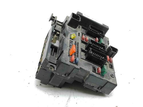 Fuse box PEUGEOT 307 SW (3H) 2.0 HDI 90 | BP28872202E1