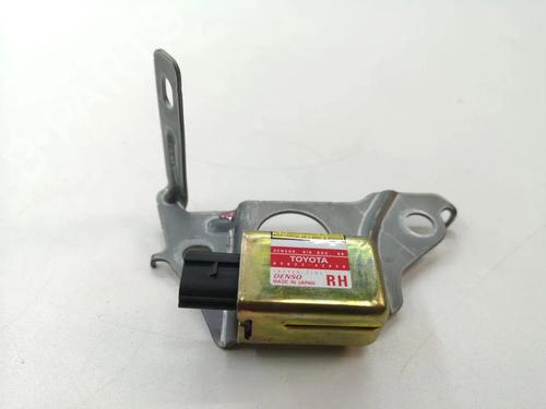 Electronic sensor TOYOTA RAV 4 II (_A2_) 2.0 4WD (ACA21, ACA20) | BP33864885M84 - Image 3