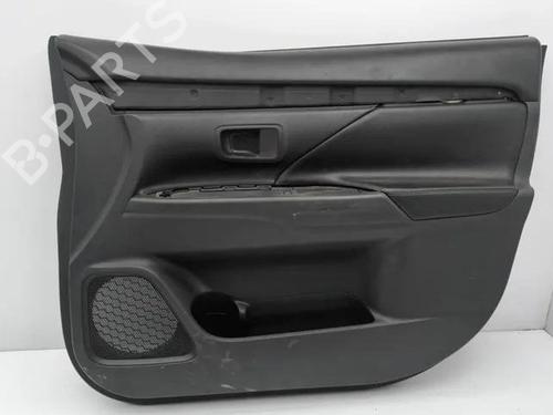 Høyre frontpanel MITSUBISHI OUTLANDER II (CW_W) 2.0 4WD (147 hp) 28858868