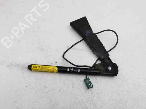 Used Seat buckle OPEL ZAFIRA A MPV (T98) 1.8 16V (F75) (125 hp) 28900829