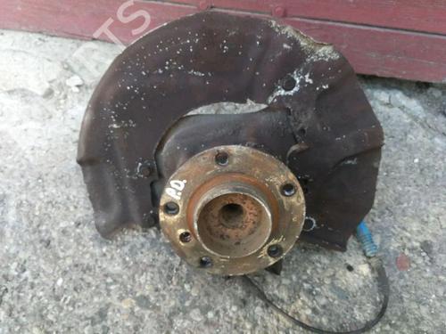 Used Right front steering knuckle Right front steering knuckle 36176706 36176706