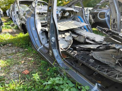 Right sideskirt TESLA MODEL 3 (5YJ3) EV | BP28873628C114 