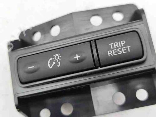 Switch NISSAN QASHQAI II (J11, J11_) 1.5 dCi | BP28862005I30