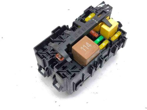 Used Fuse box JEEP AVENGER (J2) Electric (156 hp) 28881976