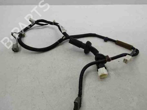 Used Wiring harness HONDA CR-V II (RD_) 2.2 CTDi (RD9) (140 hp) 28850994
