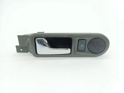 Used Rear left interior door handle Rear left interior door handle 33252632 33252632