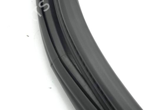 Rubber door seal PORSCHE CAYENNE (92A) 3.0 Diesel | BP28873085C142 