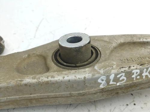 Left front suspension arm TESLA MODEL 3 (5YJ3) EV | BP36104214M12 - Image 2