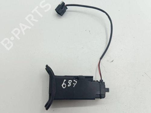 Motor de la tapa del depósito de combustible OPEL ANTARA A (L07) 2.2 CDTi (163 hp) 28876601