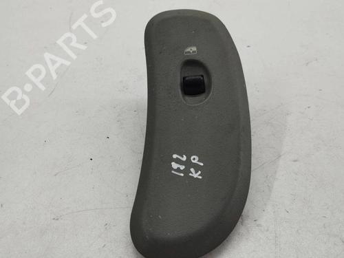 Used Left rear window switch CHRYSLER GRAND VOYAGER V (RT) 2.8 CRD (163 hp) 28904831