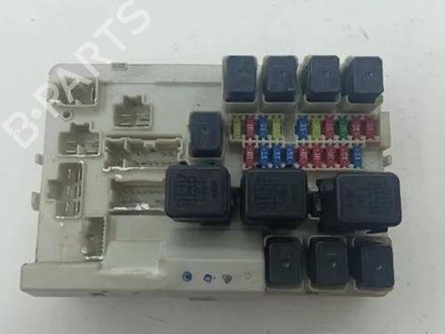 Used Fuse box INFINITI FX 35 AWD (307 hp) 28855170