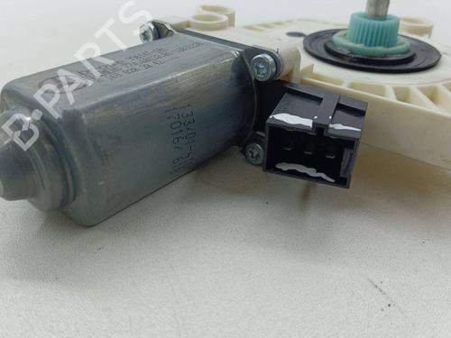 Right rear window motor MERCEDES-BENZ B-CLASS Sports Tourer (W245) B 200 CDI (245.208) | BP28894164E22 