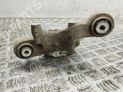 Right rear steering knuckle MERCEDES-BENZ B-CLASS Sports Tourer (W246, W242) B 180 CDI / d (246.212) | BP28893666M28 